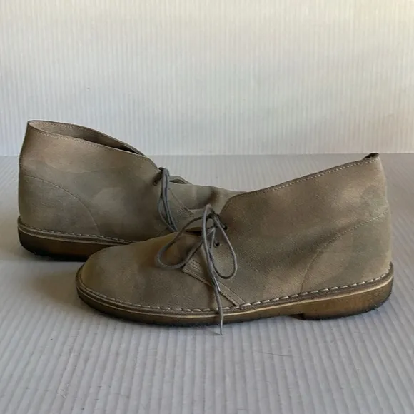 Clarks Originals Camo Print Suede Desert Boots