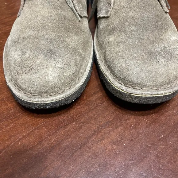 Clarks Originals Desert Waxed Leather Chukka Boots crepe sole
