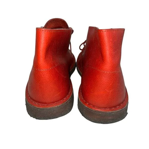 Clarks Originals Red Pebbled Leather Desert Ankle Boots Gum Soles RARE Size 9.5