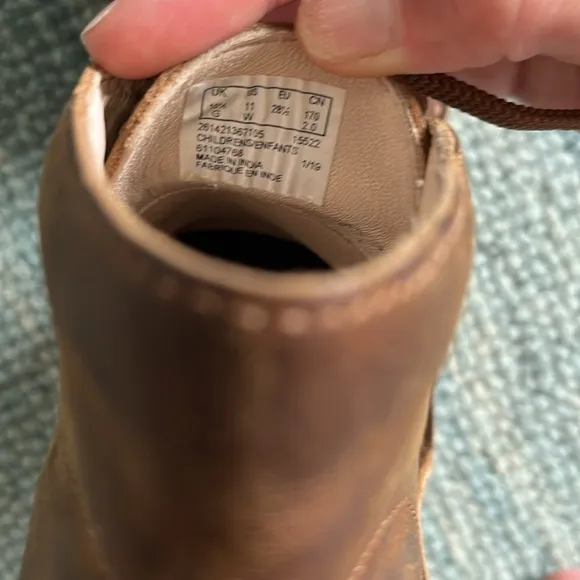 Clarks Originals Toddler Boys Desert Boot, Size 11