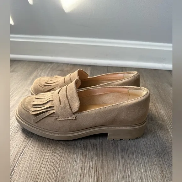 Clark’s Orinoco 2 Suede Loafers Slip On Shoes Beige Sand Fringe Tassels 6.5 37