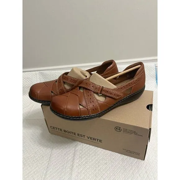 Clark’s Women’s Ashland Spin Q Slip On Loafers Size 9 M