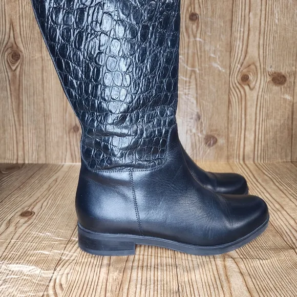 Clarks‎ Women's Tall Leather Knee High Riding Boots Size 9.5