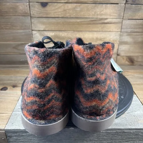 Clarks Mens Size 13 Desert Chukka Boots Black/Orange Wool &amp; Suede Casual NWOB
