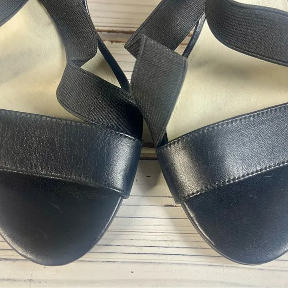 CLEANED 8M MICHAEL KORS Wendy Black Leather Heels Crisscross Strappy Sandals
