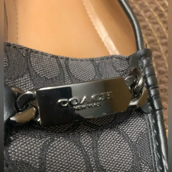 Coach A01918 Olive Slip On Loafers Black Gray Women’s Size 10 EUC