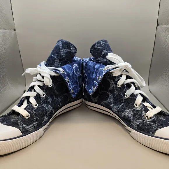 Coach &quot;Bonney&quot; Blue Signature Denim Jacquard High Top Sneakers 7 B
