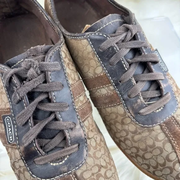 COACH ELLIE CANVAS SNEAKERS SIZE 10