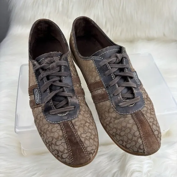 COACH ELLIE CANVAS SNEAKERS SIZE 10