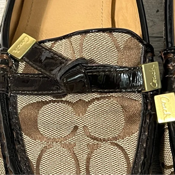 Coach FRIDA Slip on Loafers 8.5 Signature Monogram Logo Brown