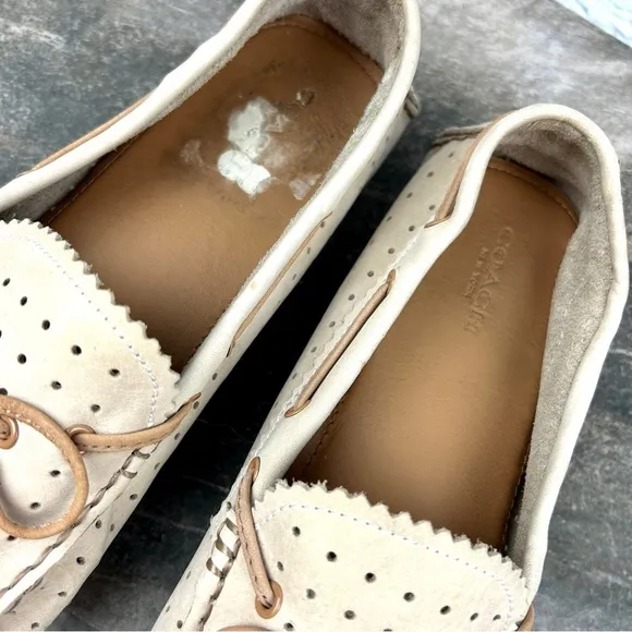 COACH Nadia Cream Tan Leather Women’s Loafers with Tassels Size 8.5