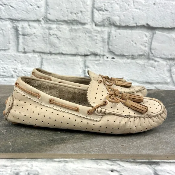 COACH Nadia Cream Tan Leather Women’s Loafers with Tassels Size 8.5
