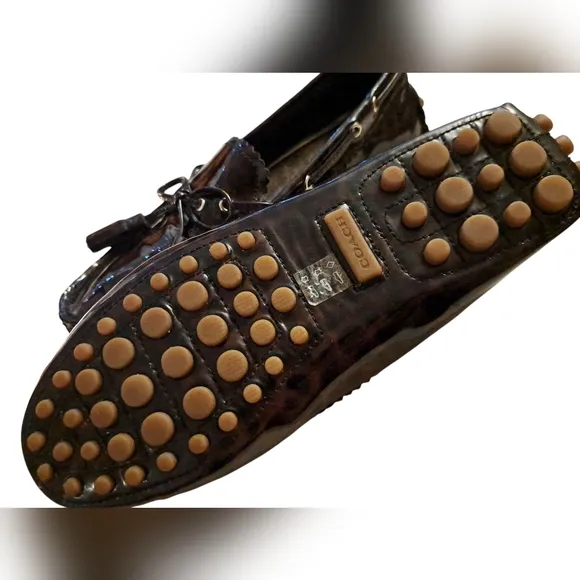 Coach Patent Loafer. Animal Print design. Tassels. Size 7 1/2 B.