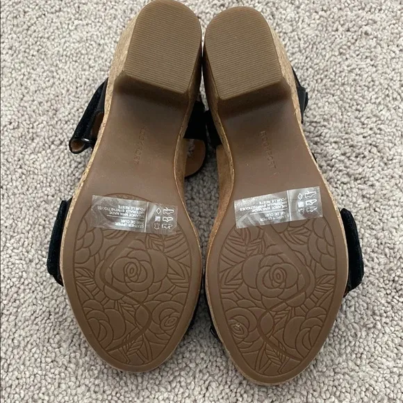 Cobb Hill Alleah Two Piece Heels Size 5