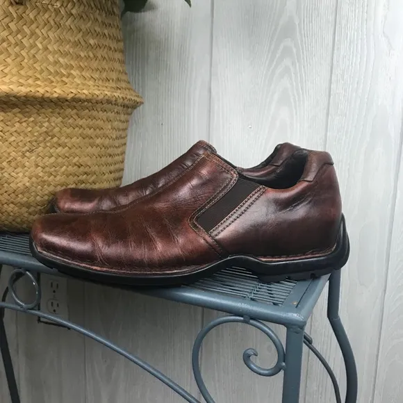 Cole Haan brown leather slip on driving loafers