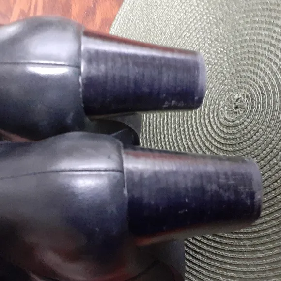 Cole Haan Waterproof Black Leather Knee-High Lined Heeled Boots  Size 7