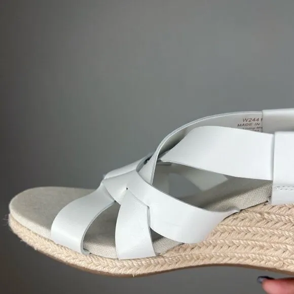 Cole Haan White Crystal Leather Wedge Sandals Size 8.5B