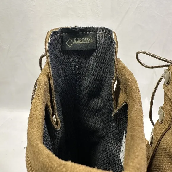 Combat Boots McRae Military Desert Suede Gore-Tex Lining Vibram Sole Mens 6.5W