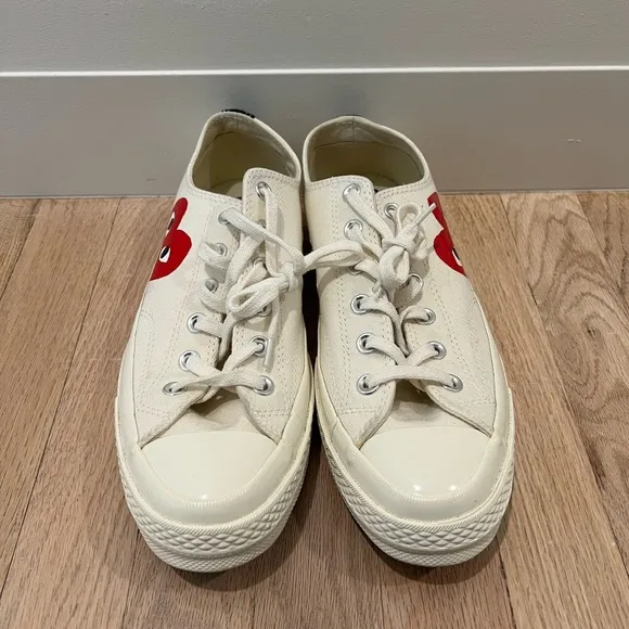 COMME DES GARCONS PLAYConverse Large Emblem Low Top Canvas Sneakers