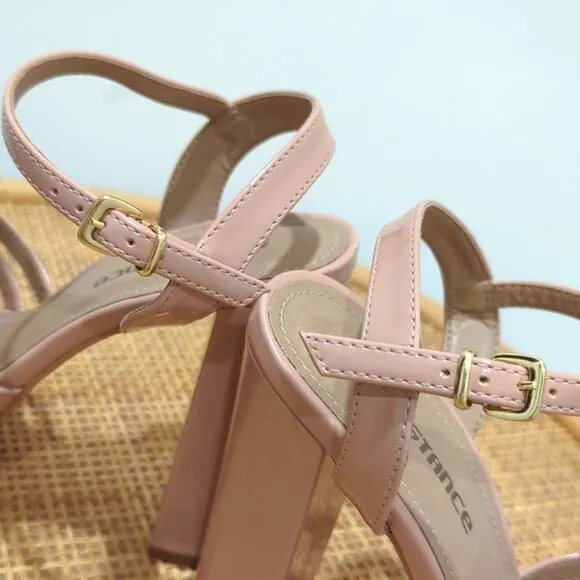 Constance Brazilian Platform Sandals Shiny Heels Lt Pink Beige Women's Size 7