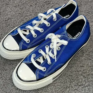 CONVERSE ALL-STAR CHUCK TAYLOR 70 &quot;By You&quot; Custom 2 Tone Canvas Sneakers - M4 W6