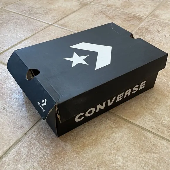 Converse Boys CTAS Ollie Mid Canvas Sneakers