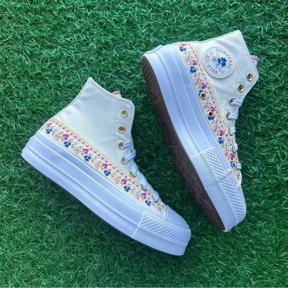 🎁Converse Chuck Taylor All Star Lift Hi Floral
