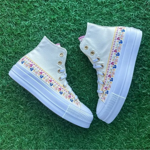 🎁Converse Chuck Taylor All Star Lift Hi Floral