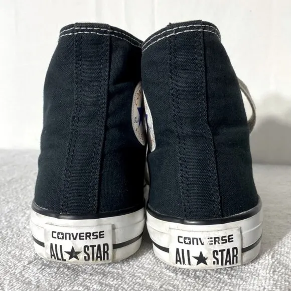 Converse Chuck Taylor Black Canvas Lace Up High Top Sneakers 8/10