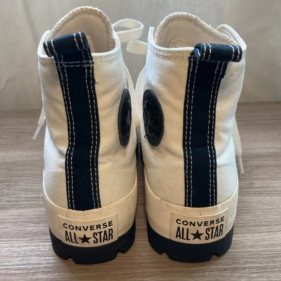 Converse CTAS lugged Hi platform booties sneakers zebra tongue 5