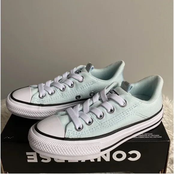 Converse CTAS Rave Ox Sneakers