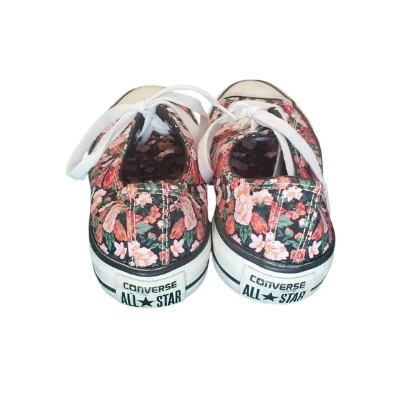 Converse Floral Canvas Sneakers Perfext Condition Size 7.0 Womens