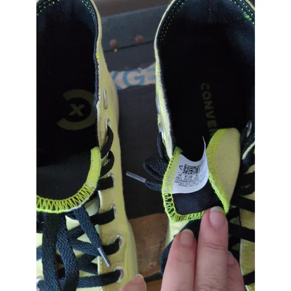 Converse Unisex Sneakers, Lime Green, Size 7 US