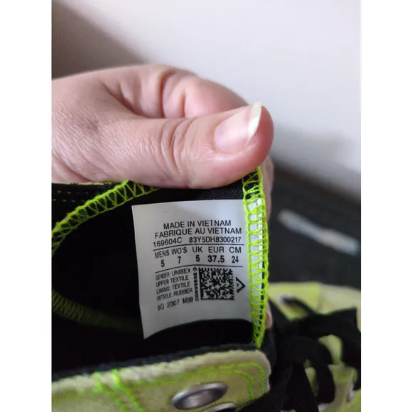 Converse Unisex Sneakers, Lime Green, Size 7 US