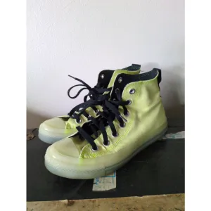 Converse Unisex Sneakers, Lime Green, Size 7 US