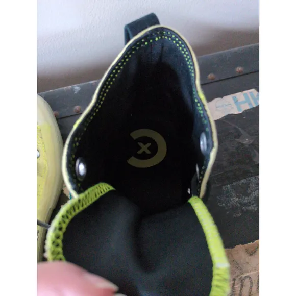 Converse Unisex Sneakers, Lime Green, Size 7 US
