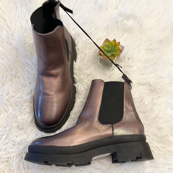 COPY - NEW Steve Madden Jteresta Metallic Ankle Boots Pewter girls size 5