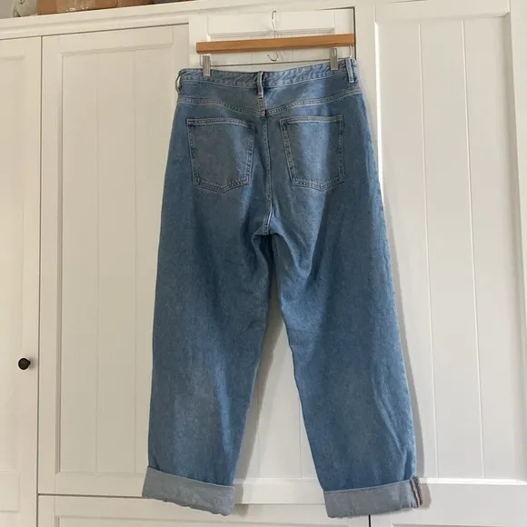 COS Tapered High Rise Ankle Length Jeans Size 32