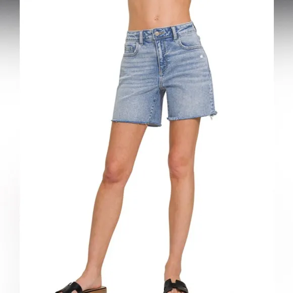 “Costal Cowgirl Cutoffs” Denim Shorts