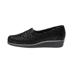 Daily‎ Deal! SAS Bliss Slip Wedge Microfiber Slip On Size 9 NWT