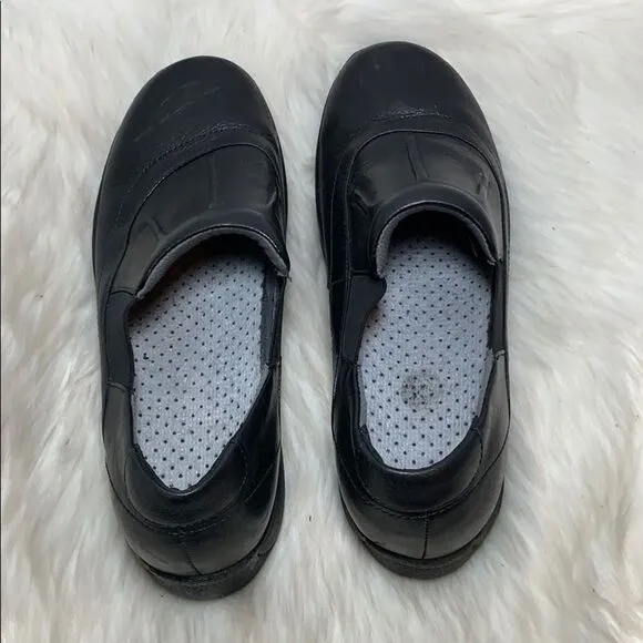 Dansko Black Leather Slip On Loafers Sz 41/10.5-11