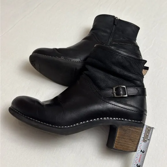 Dansko Hayley Black Leather Zip Up Ankle Boots Comfort Casual Size 40 Classic