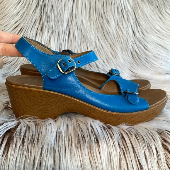 Dansko Joanie Leather Buckle Wedge Sandals Womens Size 11 - 11.5 EU 42 Teal Blue