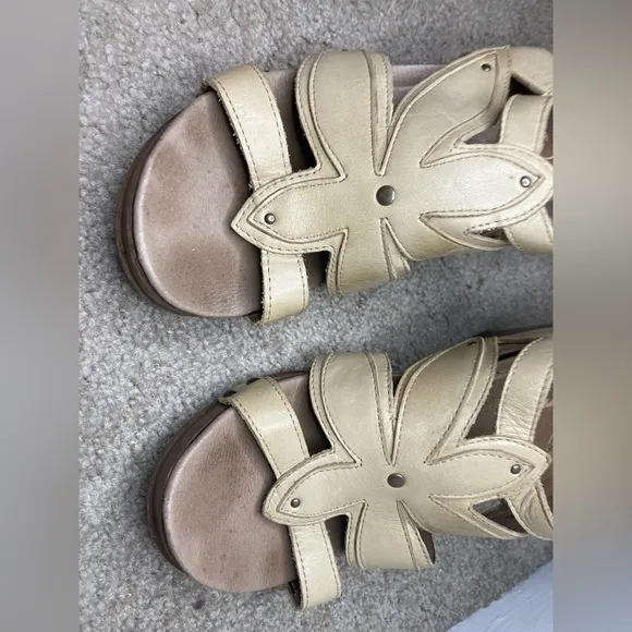 Dansko Nina Leather Strappy Heeled Sandals Size 41 European US 10 Tan