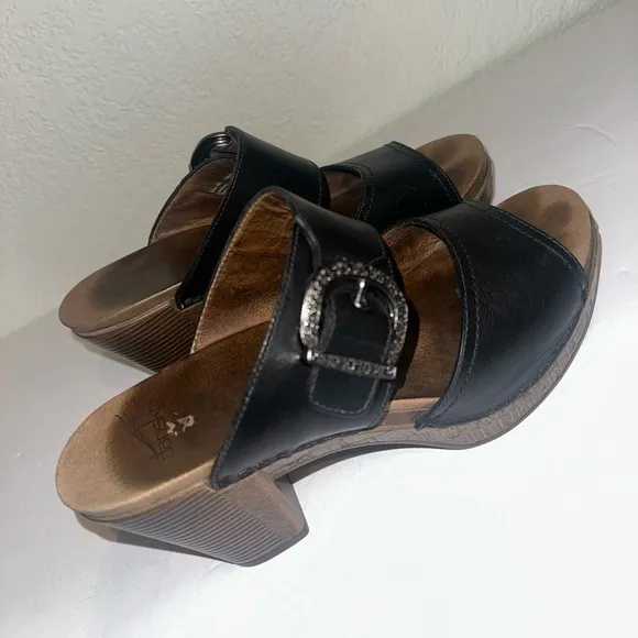 Dansko | Ramona Nubuck Slide Sandals Clog size 9.5/40