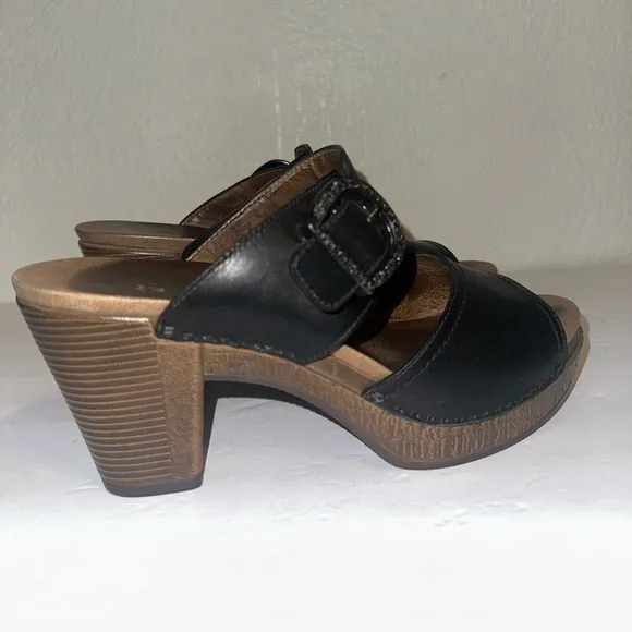 Dansko | Ramona Nubuck Slide Sandals Clog size 9.5/40