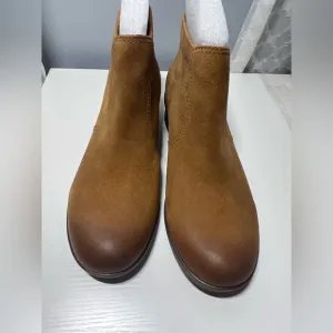 Dansko Tan Chukka Boots Suede Sleek Design