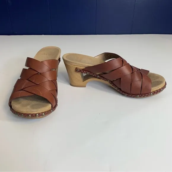 Dansko Tory Brown Leather Cut Out Silhouette Strappy Wedge Sandals Size 37