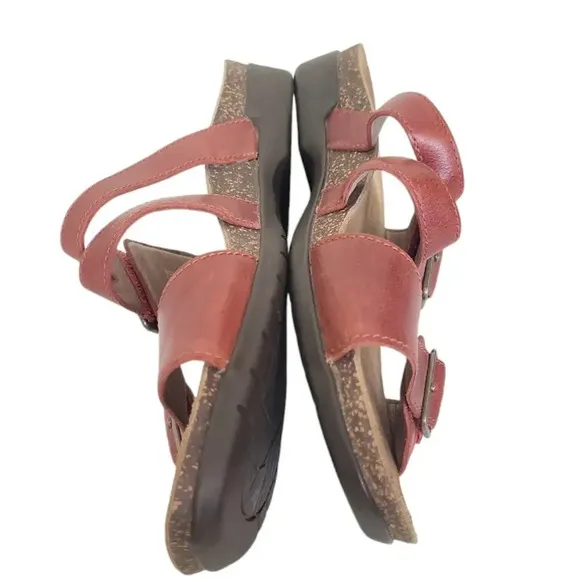 Dansko Womens Brown Rosie Sandals Waxy Burnished Tan Leather Size 39