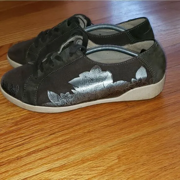 Dansko Black canvas Sneakers